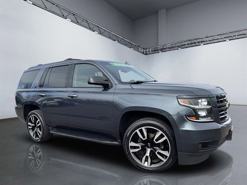 Used 2019 Chevrolet Tahoe LT w/ RST Edition image 29