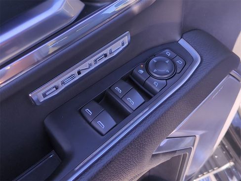 Certified 2022 GMC Sierra 1500 Denali image 24