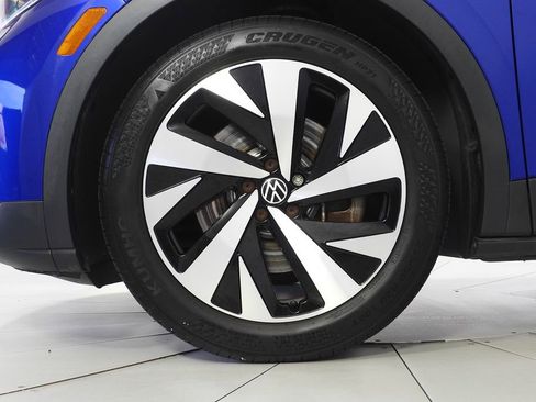 Used 2021 Volkswagen ID.4 Pro S w/ Gradient Package image 5