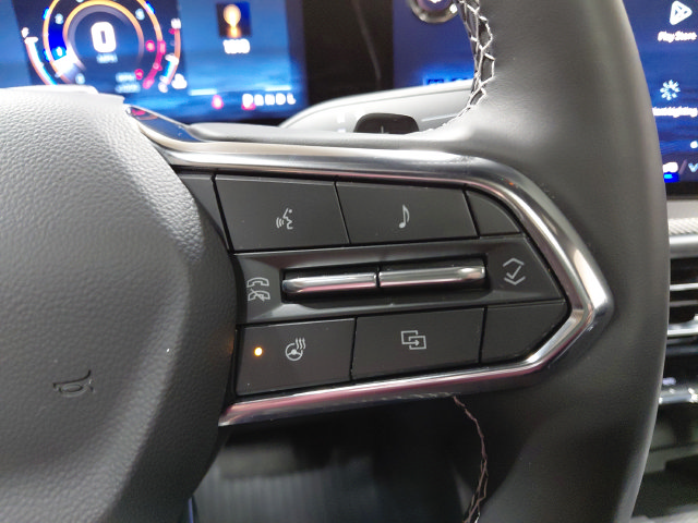 Used 2026 Chevrolet Traverse High Country w/ LPO, Floor Liner Package AWD/4WD image 43