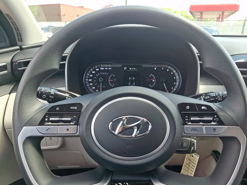 Certified 2023 Hyundai Tucson SE image 25
