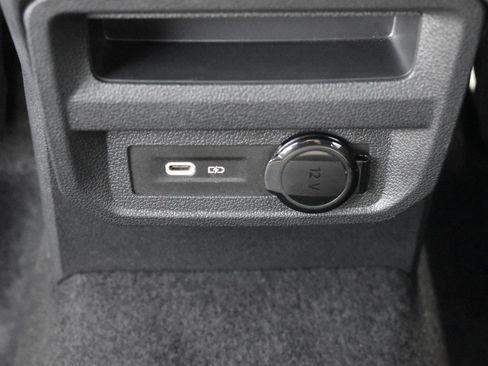 Used 2024 Volkswagen Tiguan SE R-Line w/ MDO Package, Two-Row image 19