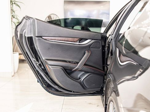 Used 2016 Maserati Ghibli S Q4 image 35