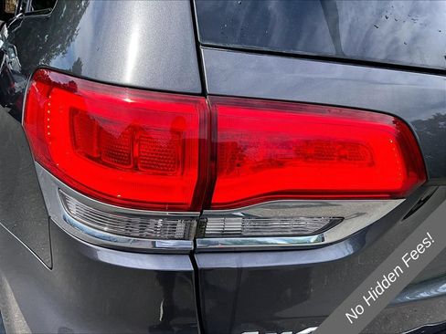 Used 2017 Jeep Grand Cherokee Limited AWD/4WD image 27