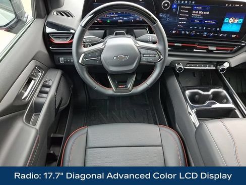 Used 2025 Chevrolet Silverado EV RST AWD/4WD image 3