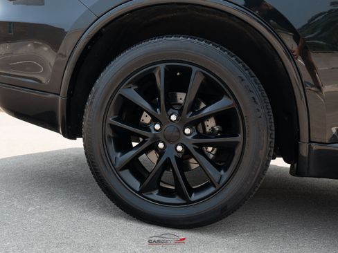 Used 2018 Dodge Durango R/T w/ Blacktop Package AWD/4WD image 11