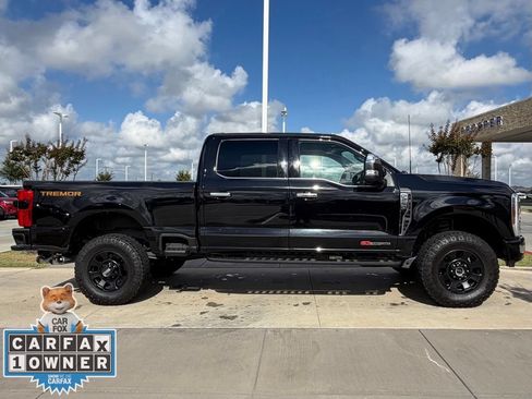 Used 2024 Ford F250 Platinum w/ Tremor Off-Road Package AWD/4WD image 22