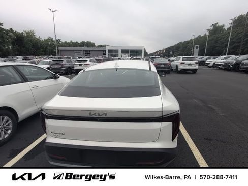 Certified 2025 Kia K4 FWD image 11