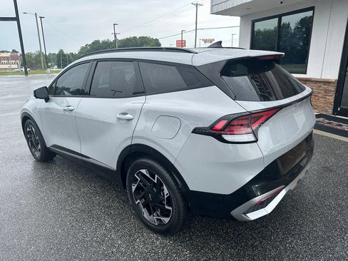 Used 2023 Kia Sportage SX FWD image 6
