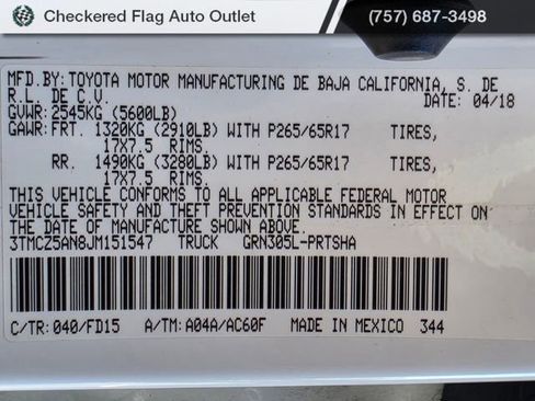 Used 2018 Toyota Tacoma TRD Sport image 46