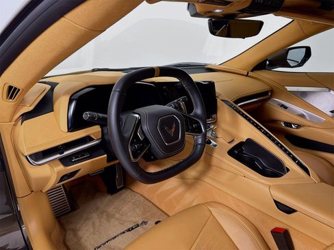 Used 2020 Chevrolet Corvette Stingray Premium Cpe w/ 3LT Preferred Equipment Group image 10