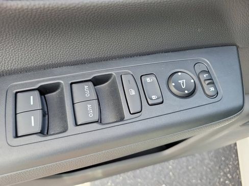 Certified 2024 Honda CR-V EX image 22