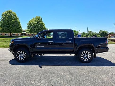 Used 2020 Toyota Tacoma Limited AWD/4WD image 6