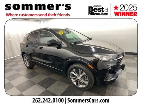 Used 2022 Buick Encore GX Select w/ Sport Touring Package FWD image 6