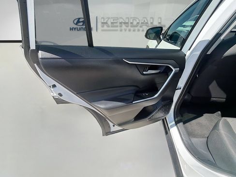 Used 2024 Toyota RAV4 XLE FWD image 23