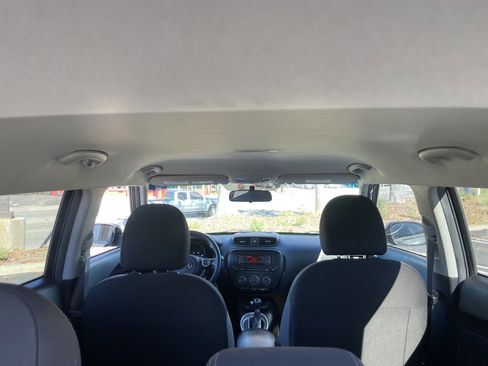 Used 2015 Kia Soul image 7