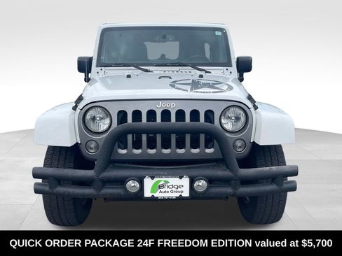 Used 2015 Jeep Wrangler Unlimited Sport AWD/4WD image 2
