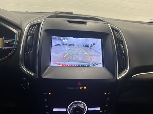 Used 2020 Ford Edge ST AWD/4WD image 25