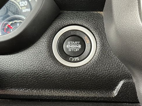 Used 2024 RAM 2500 Big Horn image 23