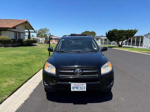 Used 2010 Toyota RAV4 2WD image 3