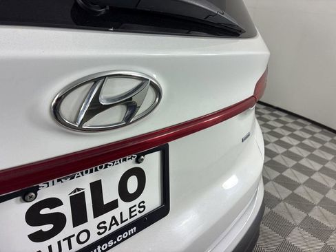 Used 2023 Hyundai Santa Fe SEL w/ Premium Package image 6