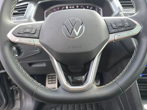 Used 2023 Volkswagen Tiguan SEL R-Line AWD/4WD image 39