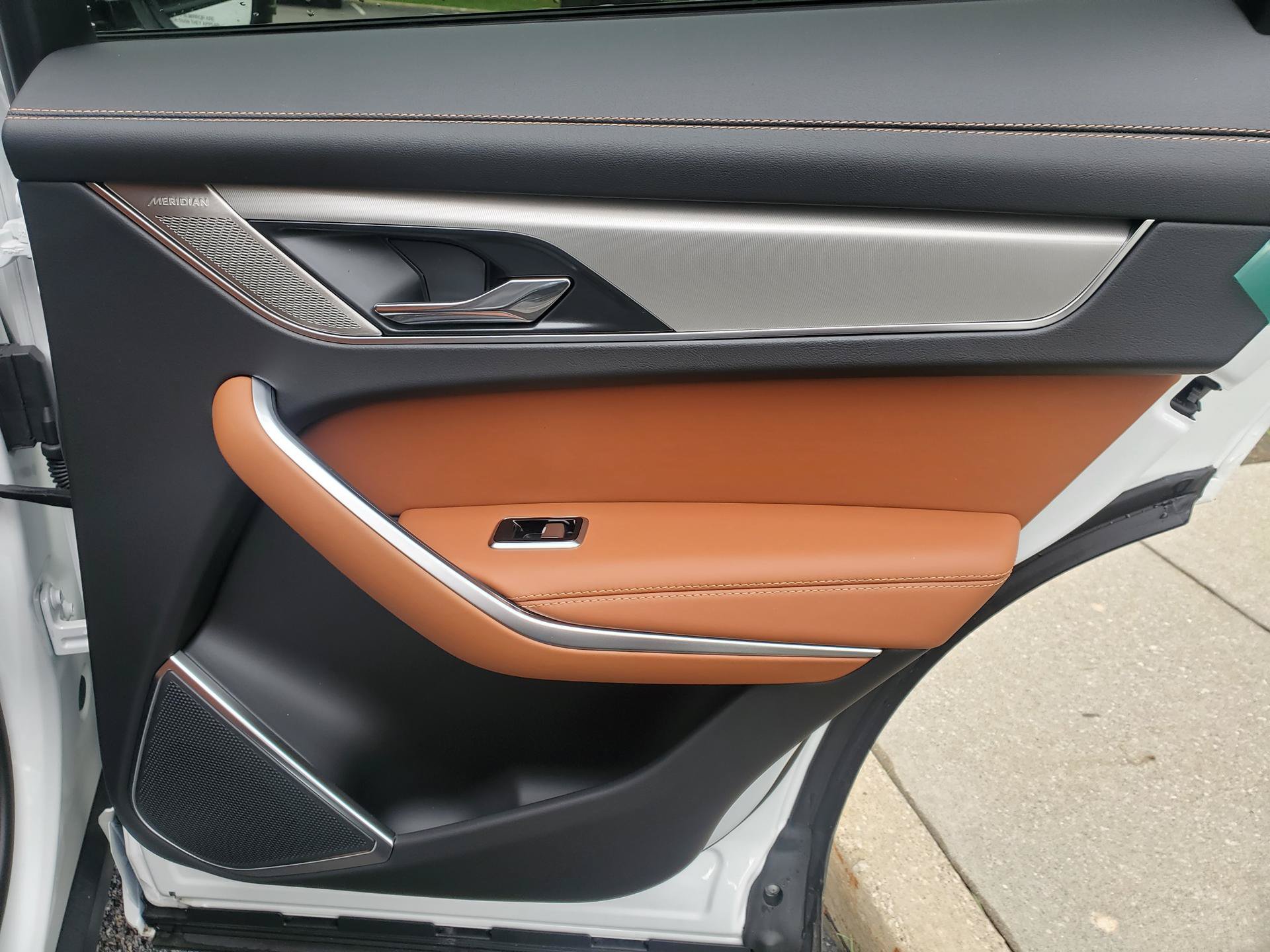 New 2026 Jaguar F-PACE R-Dynamic S AWD/4WD image 18