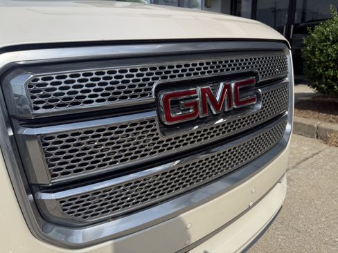 Used 2015 GMC Acadia Denali FWD image 21