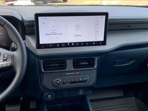 New 2025 Ford Maverick XLT w/ XLT Luxury Package image 6