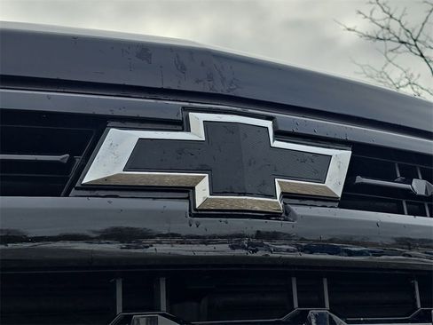 Used 2022 Chevrolet Silverado 1500 LT Trail Boss w/ Convenience Package II image 32