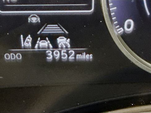 Used 2024 Lexus NX 350 AWD image 13