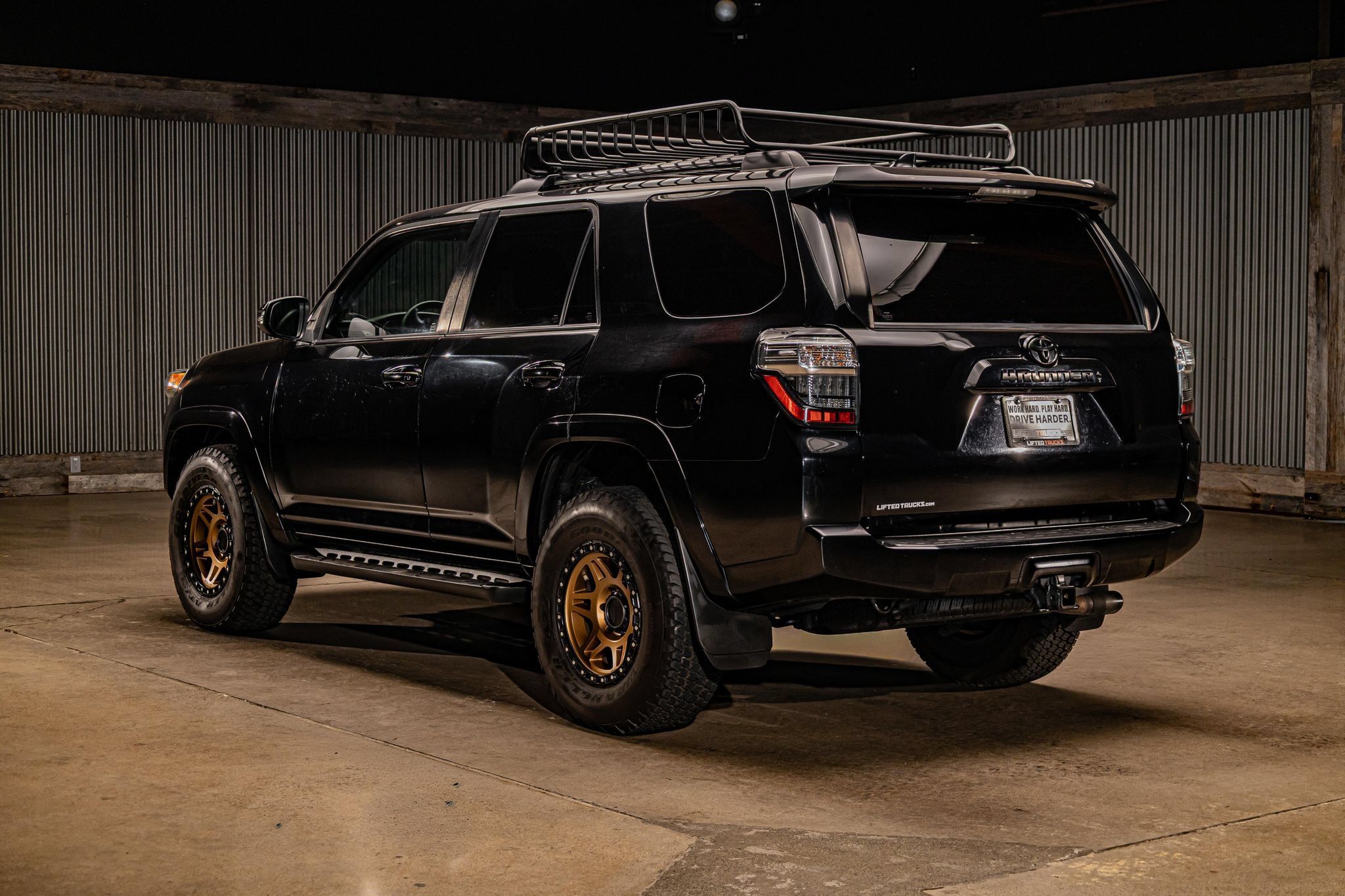 Used 2020 Toyota 4Runner Venture w/ Moonroof Package AWD/4WD image 6