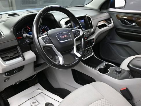 Used 2020 GMC Terrain SLE image 14