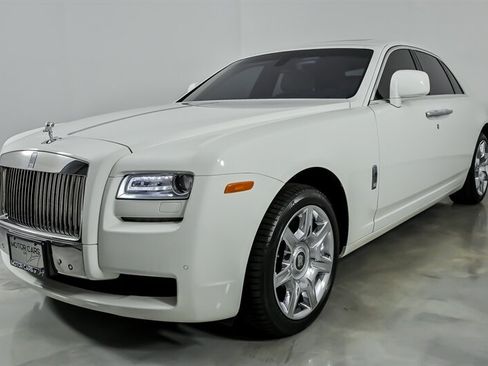 Used 2010 Rolls-Royce Ghost RWD image 6