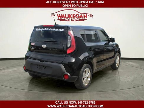 Used 2014 Kia Soul FWD image 5