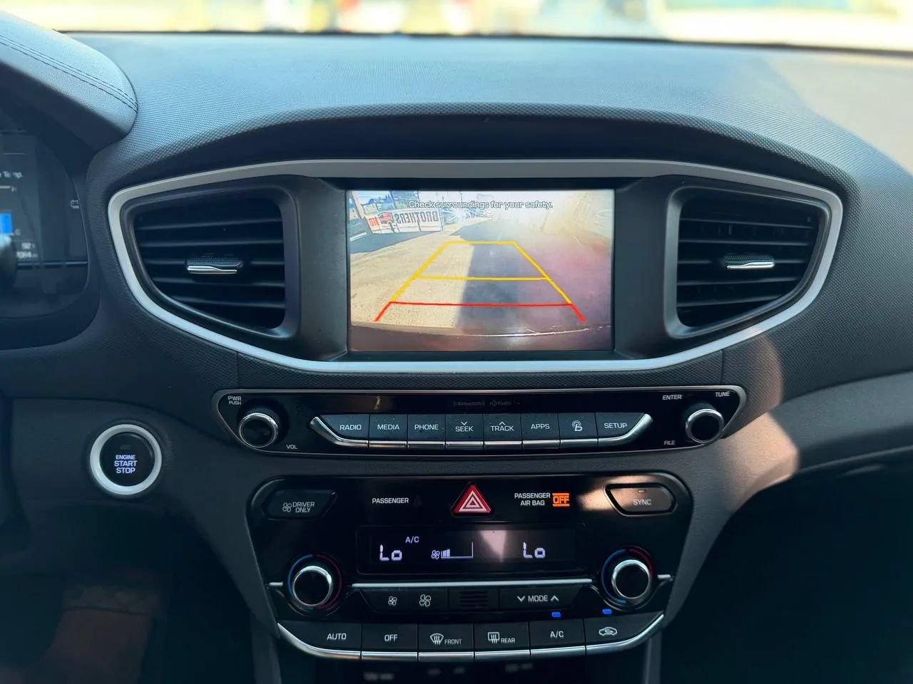 Used 2018 Hyundai Ioniq Limited FWD image 48