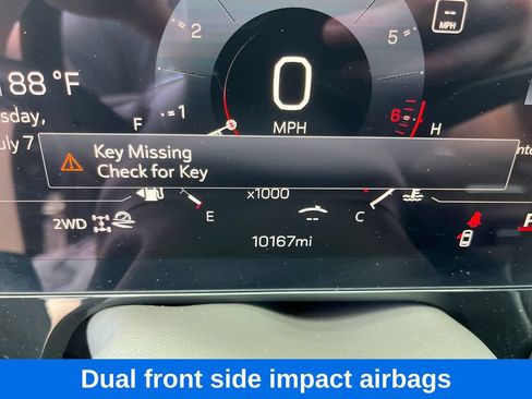 Used 2026 GMC Yukon Denali w/ Sun & Power Step Package AWD/4WD image 17