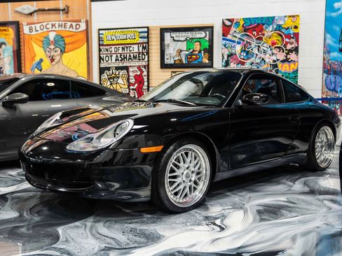 Used 1999 Porsche 911 Carrera 4 AWD/4WD image 3