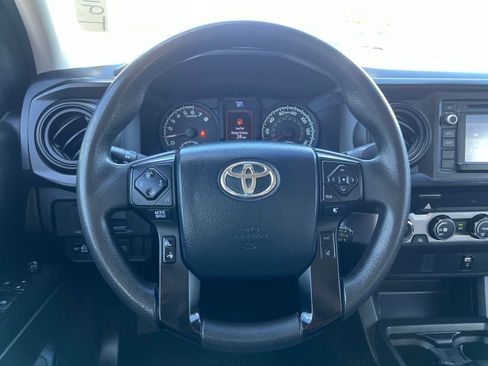 Used 2019 Toyota Tacoma SR w/ SR Convenience Package AWD/4WD image 15