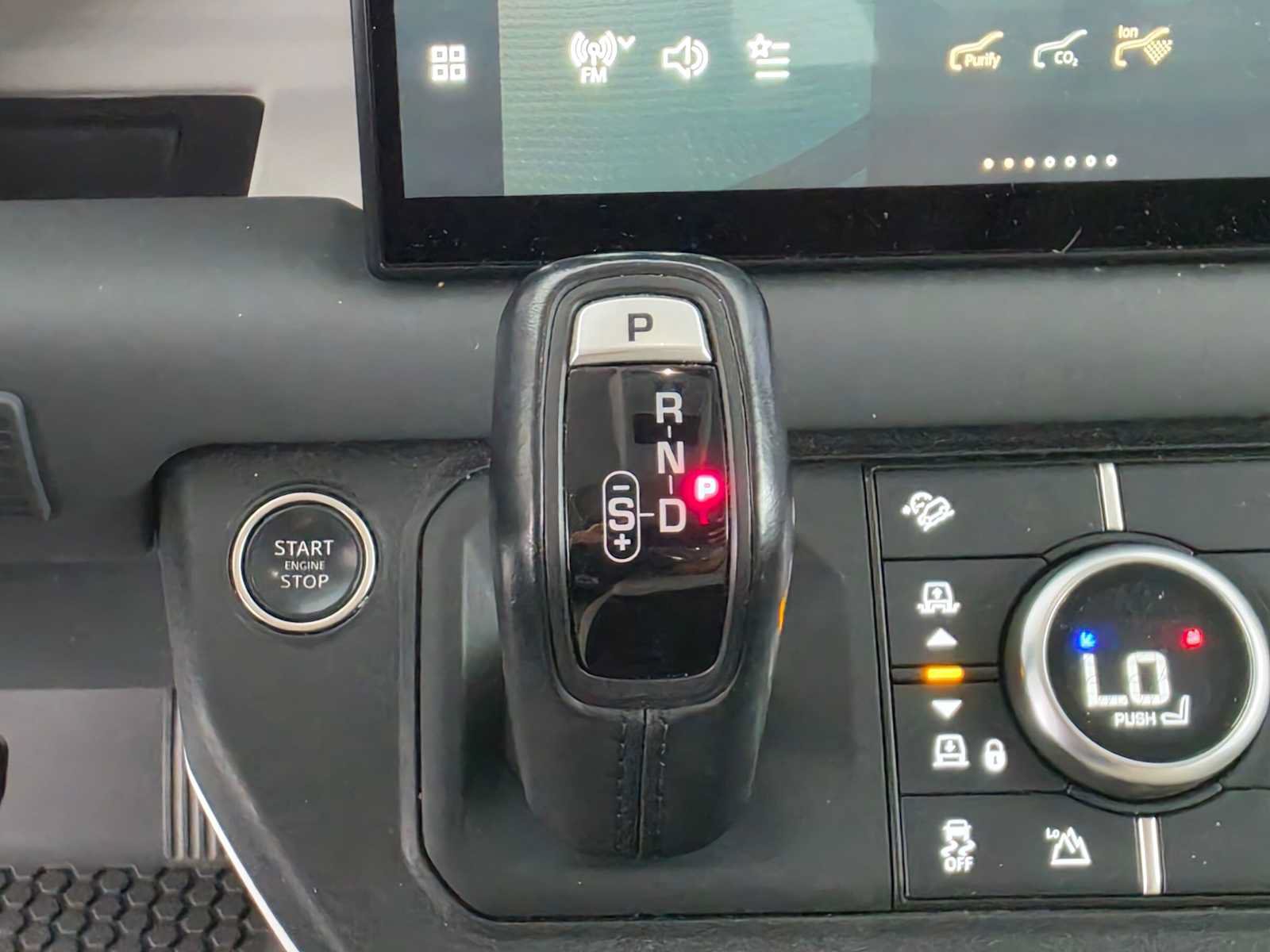 Used 2023 Land Rover Defender 130 First Edition AWD/4WD image 35