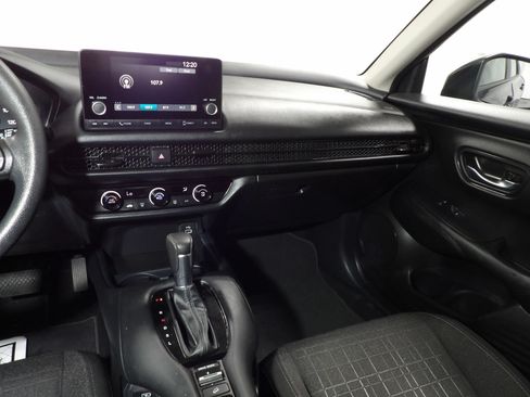 Used 2025 Honda HR-V LX image 14