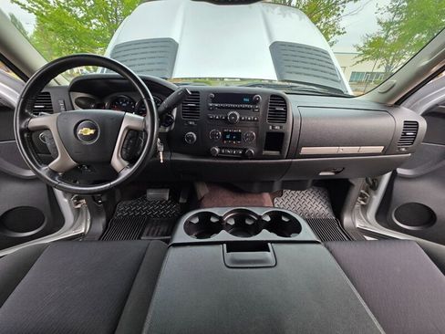 Used 2013 Chevrolet Silverado 3500 LT w/ Interior Plus Package AWD/4WD image 17