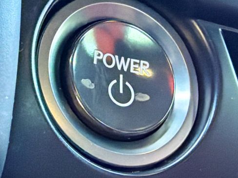 Used 2024 Lexus UX 250h F Sport image 37