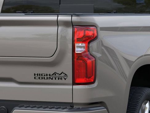 New 2026 Chevrolet Silverado 1500 High Country image 11