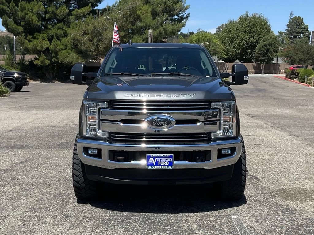 Used 2019 Ford F350 Lariat w/ Lariat Value Package AWD/4WD image 9