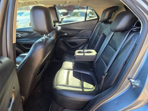 Used 2019 Buick Encore Essence image 24