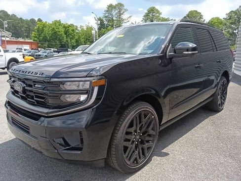 New 2026 Ford Expedition Platinum w/ Stealth Performance Package AWD/4WD image 7