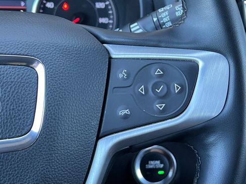 Used 2024 GMC Terrain SLT AWD/4WD image 38