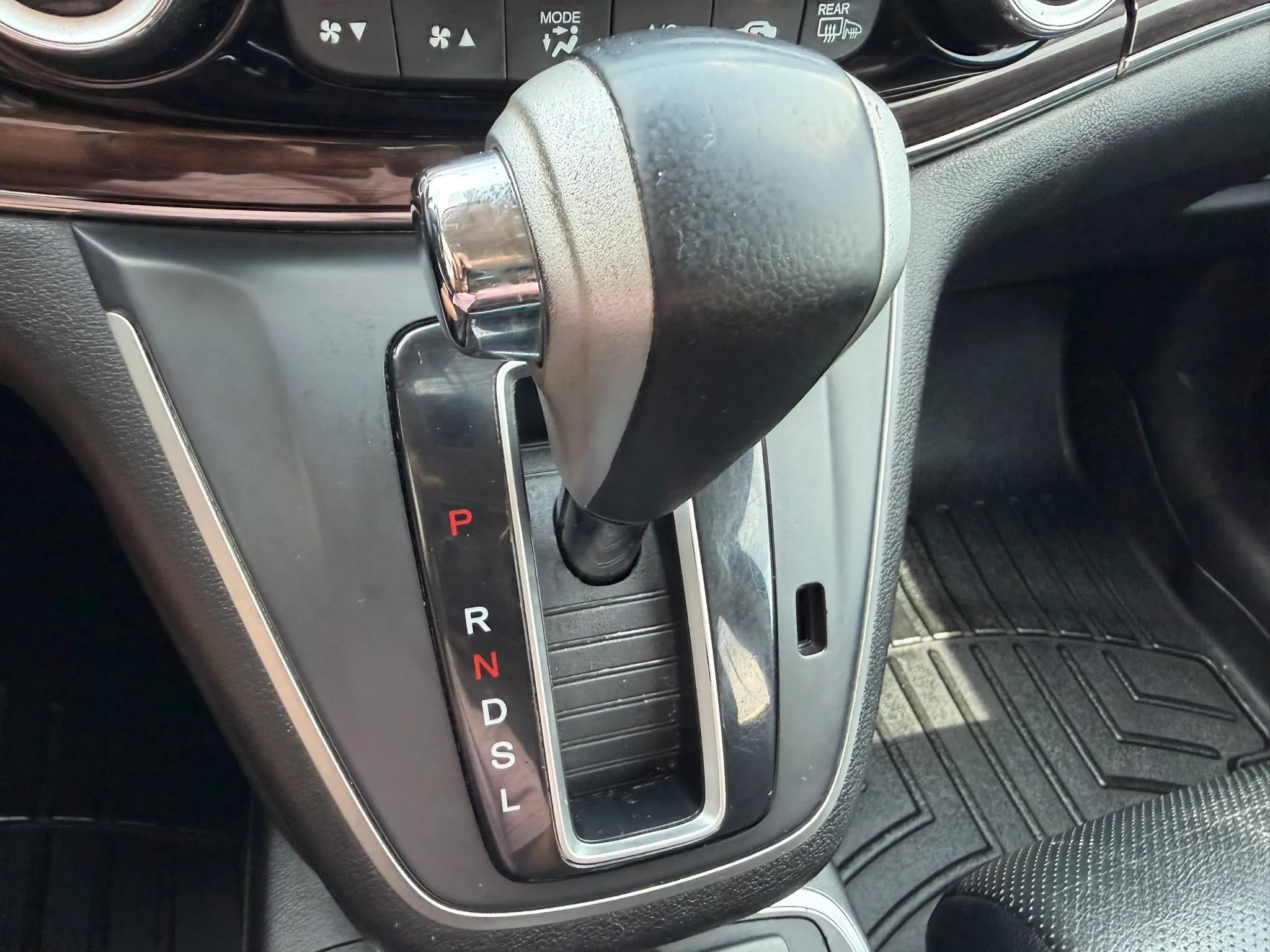 Used 2016 Honda CR-V Touring image 58