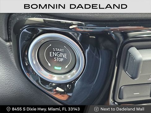 Certified 2024 Chevrolet Silverado 1500 High Country image 31